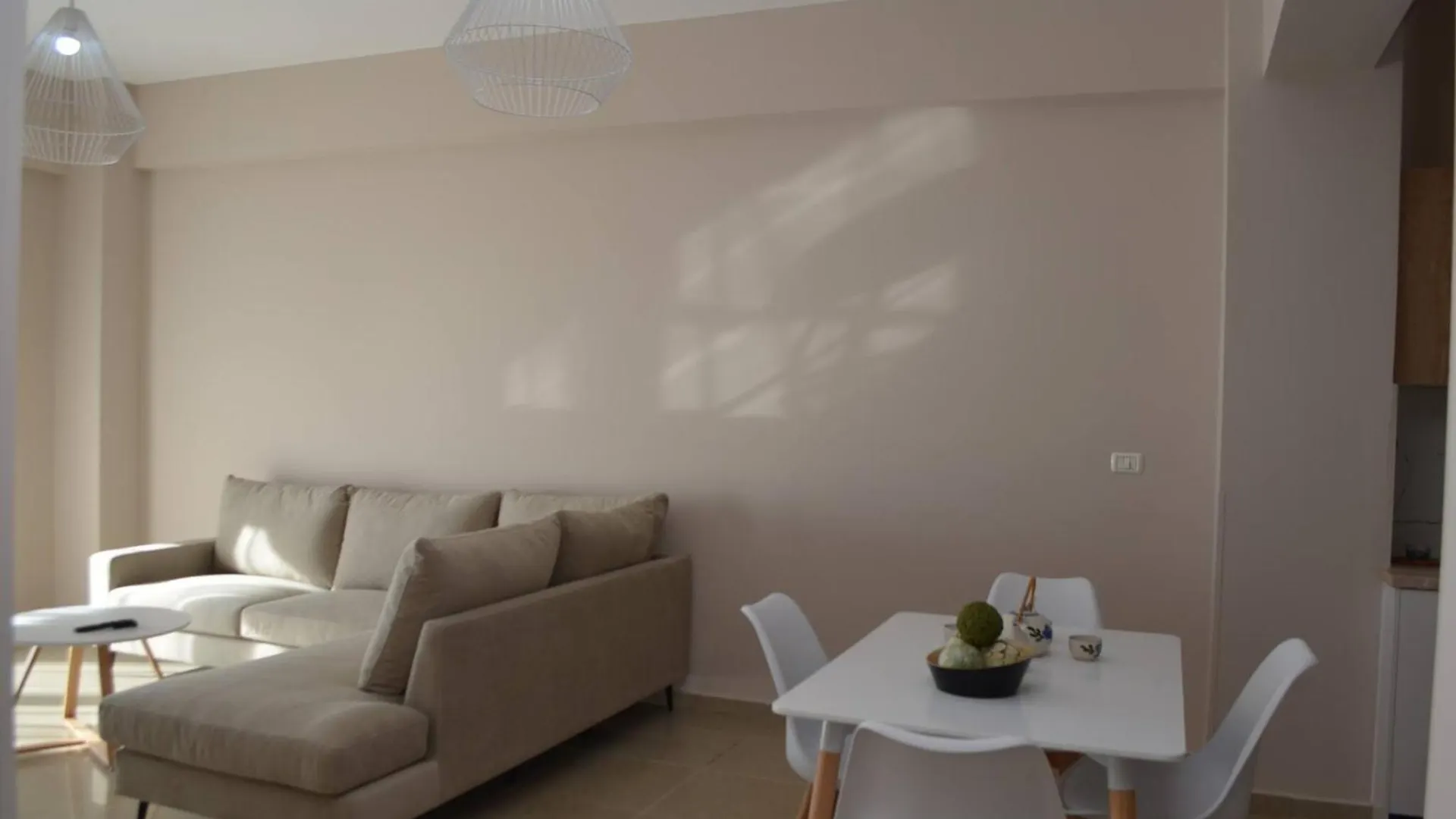 Saint Tropez Apartment Sarande Albania