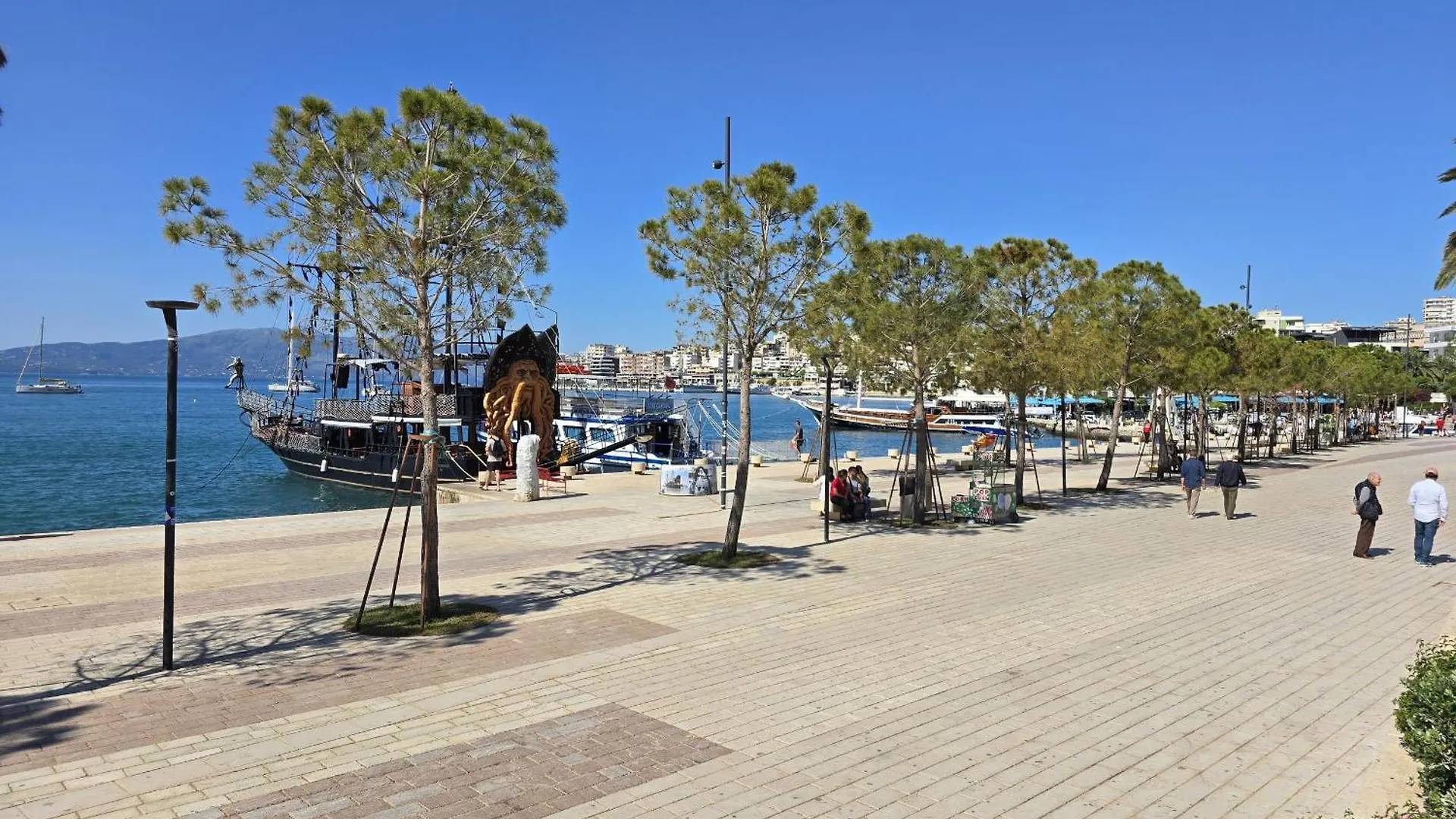 Saint Tropez Apartment Sarande 0*,  Albania