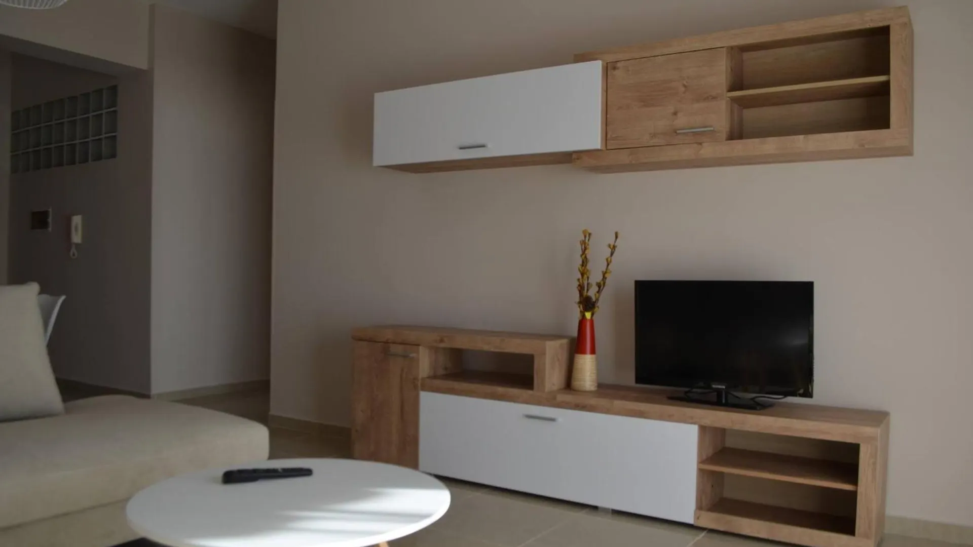 Saint Tropez Apartment Sarande