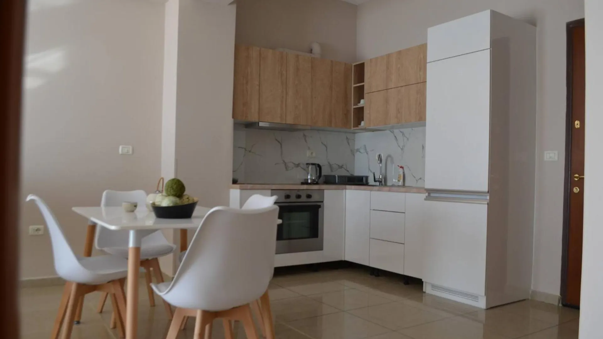 Saint Tropez Apartment Sarande
