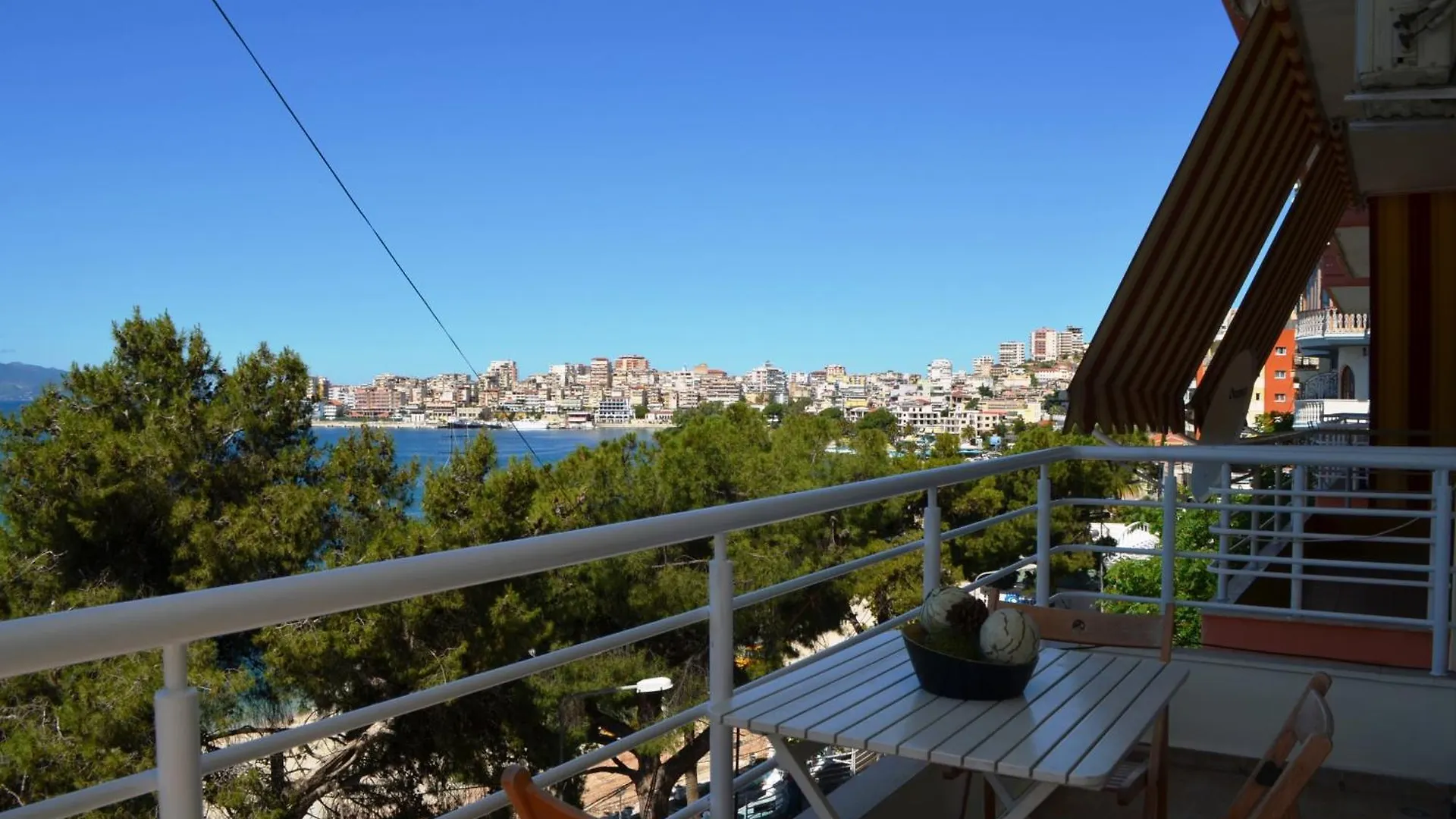 Saint Tropez Apartment Sarande