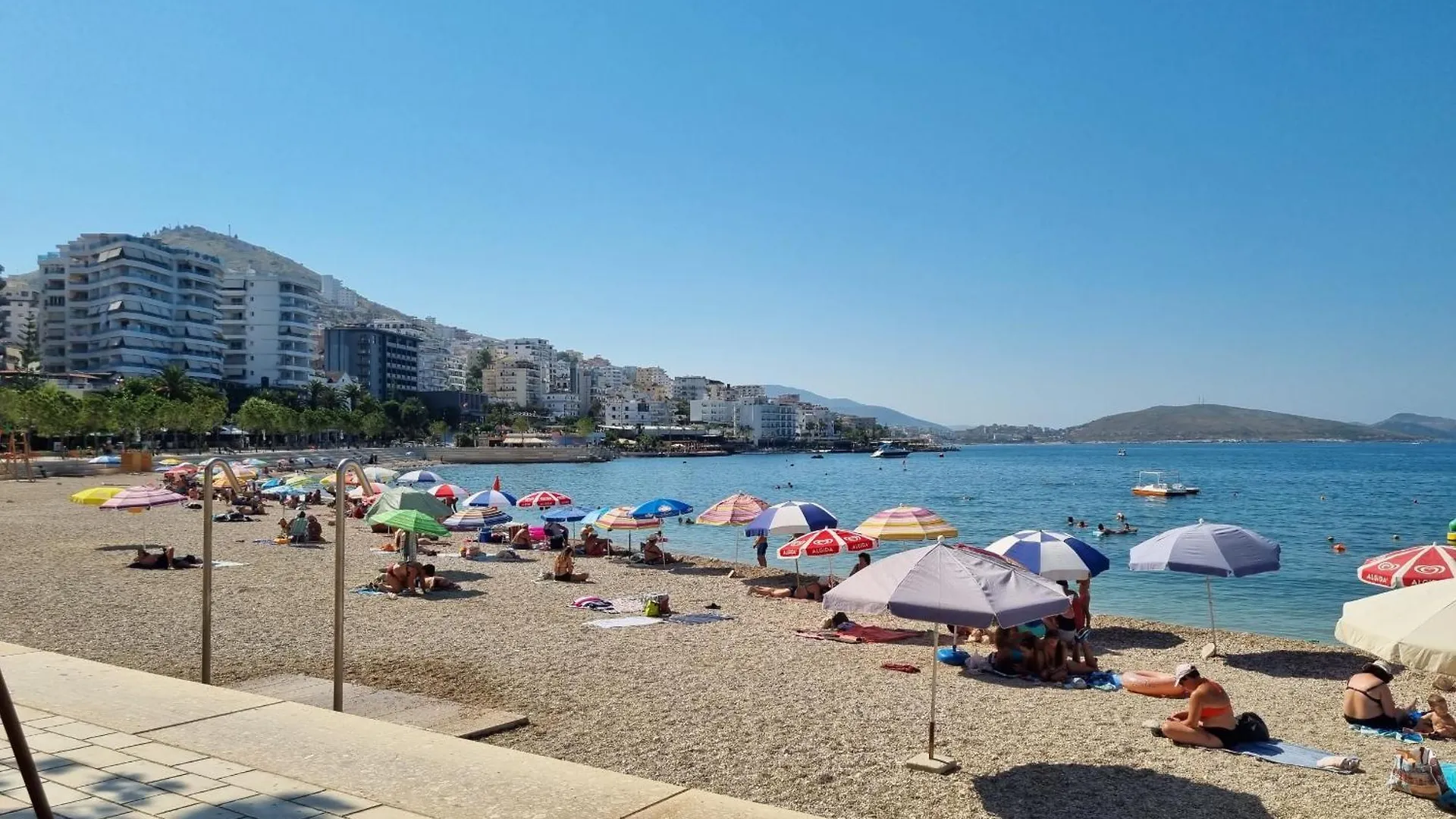Saint Tropez Apartment Sarande Albania