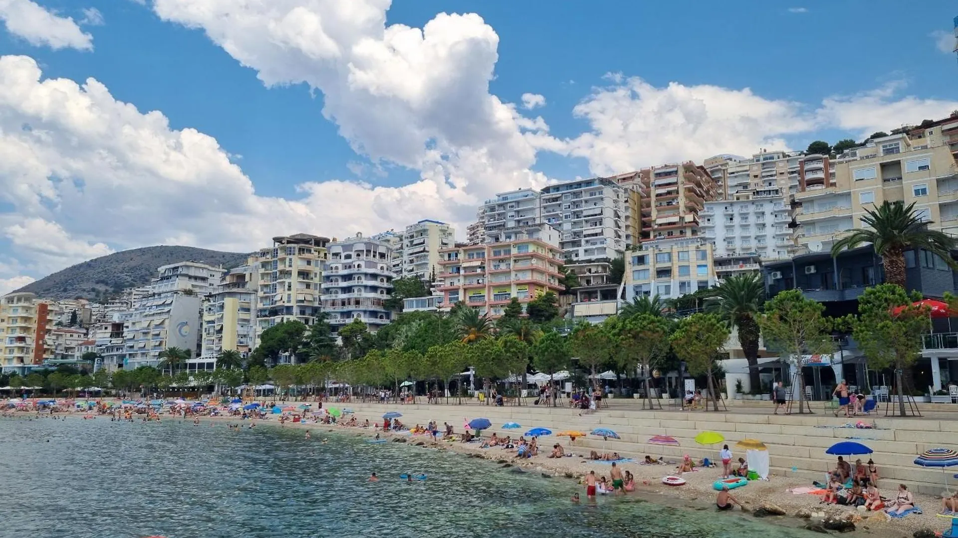 Saint Tropez Apartment Sarande
