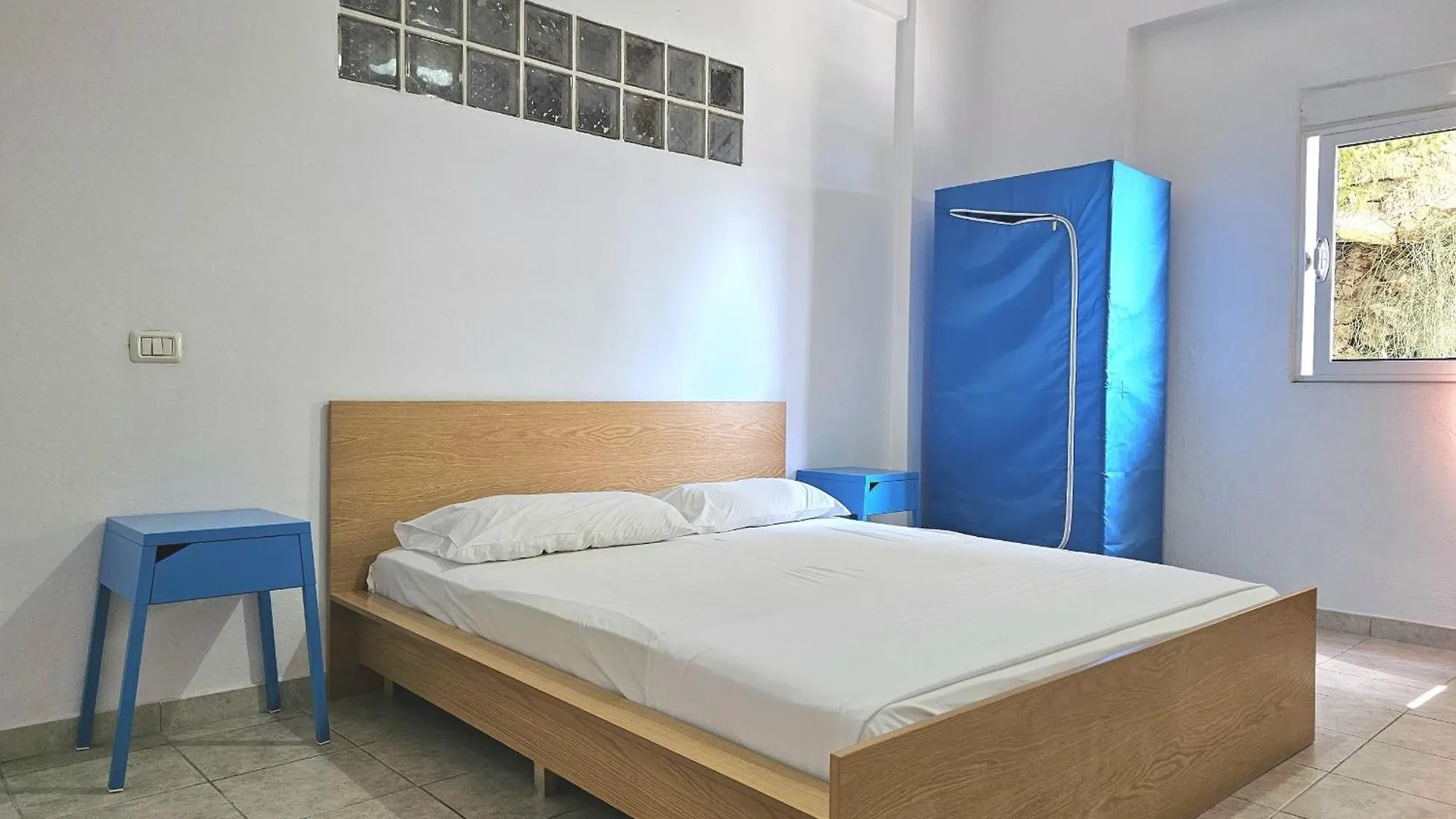 Saint Tropez Apartment Sarande